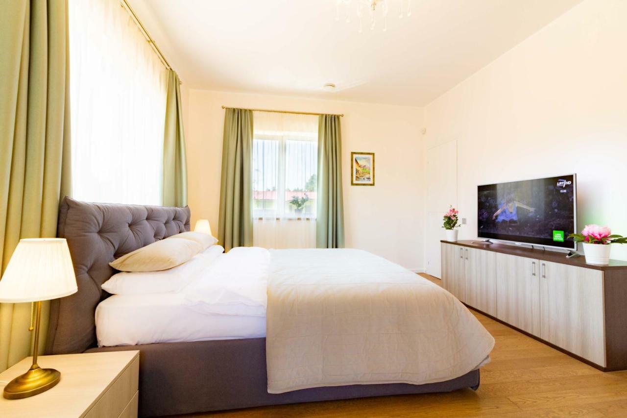 Vila Primavera Palanga Ngoại thất bức ảnh